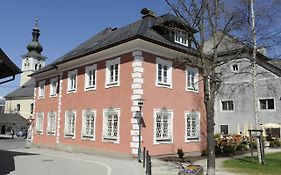 Pension Schloßcafé Hochleitner